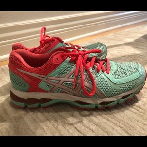 ASICS Gel Kayano 21 US Sz 9